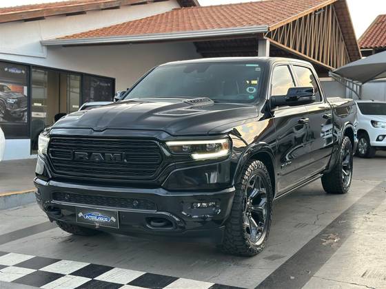 RAM 1500 5.7 V8 GASOLINA LIMITED NIGHT EDITION CD 4X4 AUTOMÁTICO